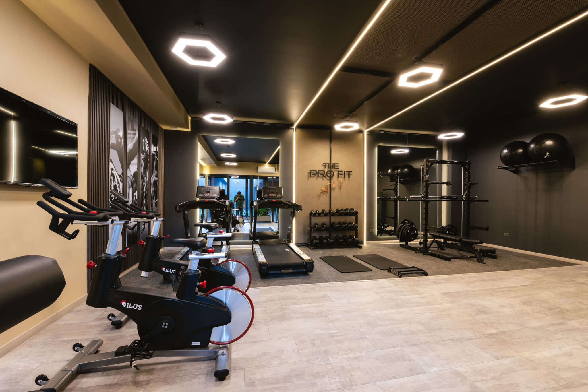 The Pro Fit
